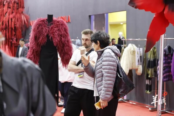 服装业寒冬来袭,虎门却靠这三招逆势崛起(图7) 服装业寒冬来袭,虎门却靠这三招逆势崛起(图7)