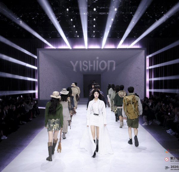 虎门服装盛会暗藏玄机，三会联动竟能“即秀即买”(图15)