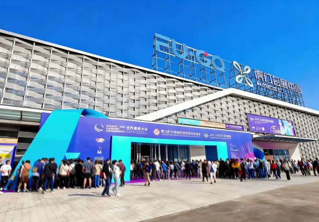 虎门服装巨头突然从幕后走向台前，竟然是为了打造一个永不落幕的展会(图4)