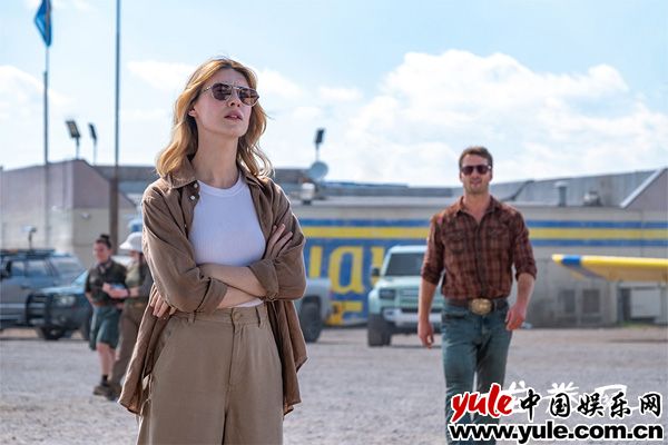 电影《龙卷风》今日上映 年度灾难大片震撼登陆暑期必看(图4)