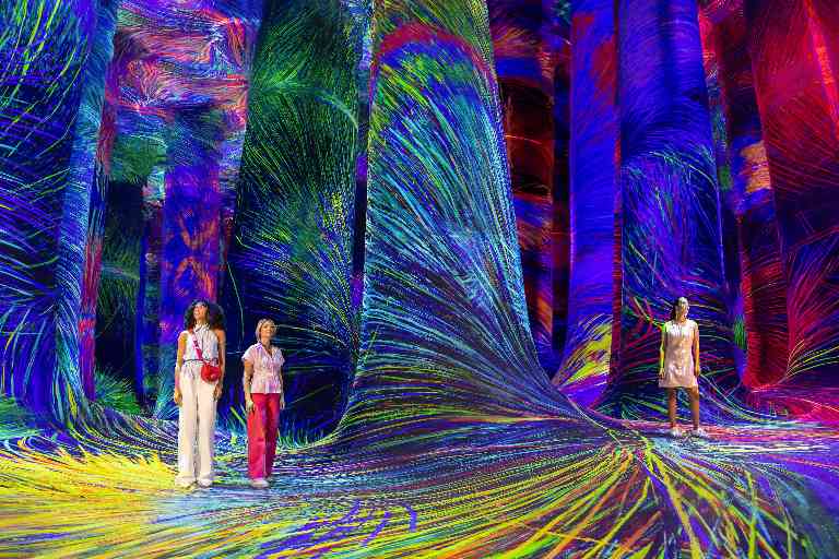 在阿布扎比，解锁春节假期的N种打开方式