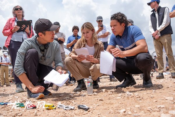 2024灾难大片《龙卷风》：科学之光与自然的抗争(图2)