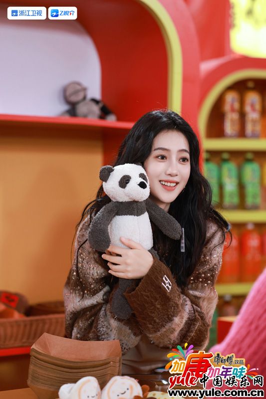 无限家族变身庙会摊主！《加康加年味3》解锁蛇年庙会攻略～(图6)