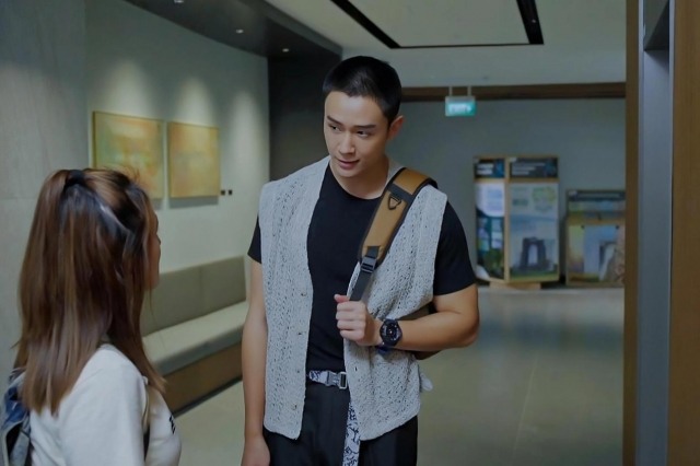 新加坡奇幻新剧《带剑女孩》上线播出 邓伟徳人前人后藏“两幅面孔”(图8)