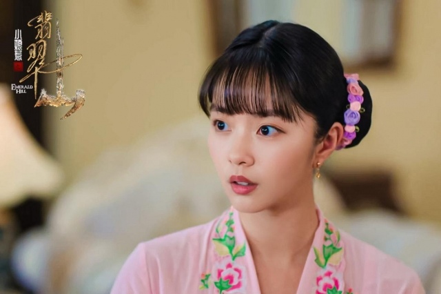 黄暄婷《小娘惹之翡翠山》大结局 悲剧命运落幕引热议(图7)