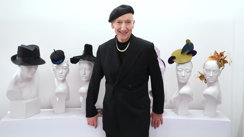 一顶帽子如何成为文化密码，揭秘时尚大师的创作内幕(图46)