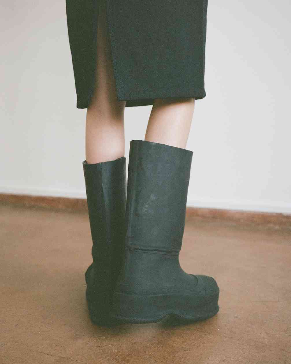 知名设计师纷纷独立复出，背后竟是时尚圈的去集团化暗流(图12)