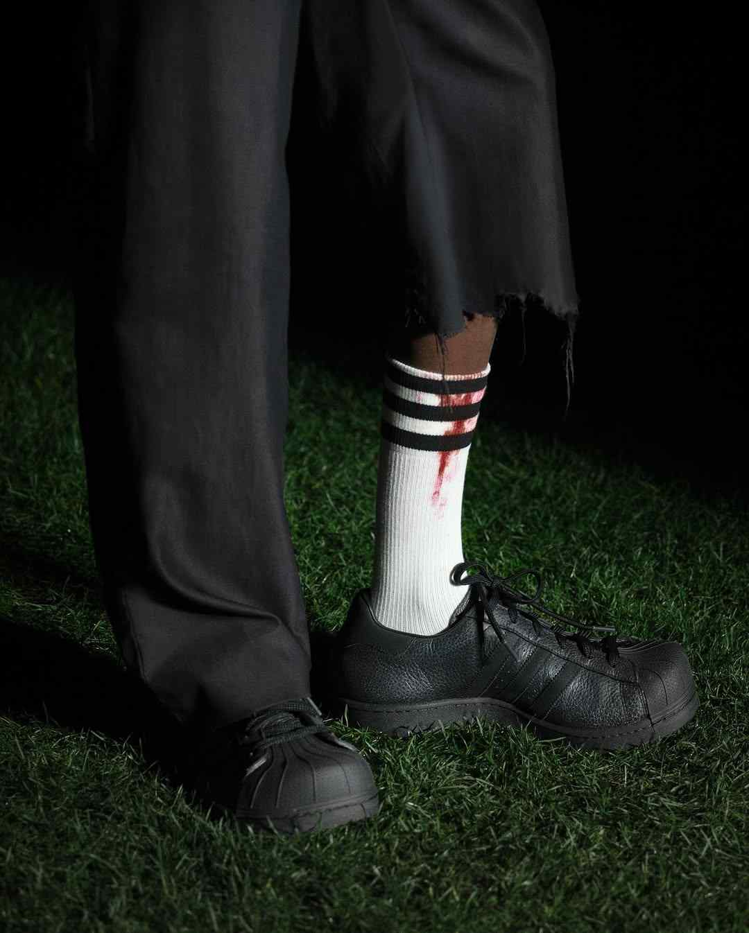 米兰时装周上演人机共舞，设计师竟被警察当场“逮捕”(图24)