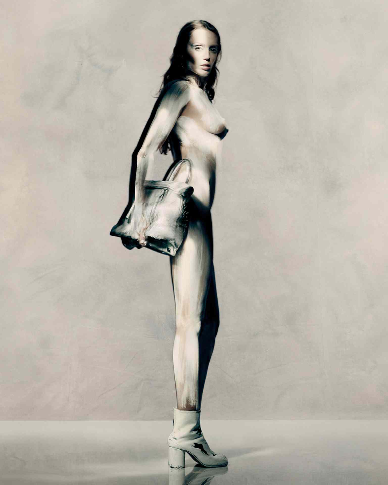 时尚品牌纷纷打破传统，明星代言背后的战略转变竟然如此关键(图2)