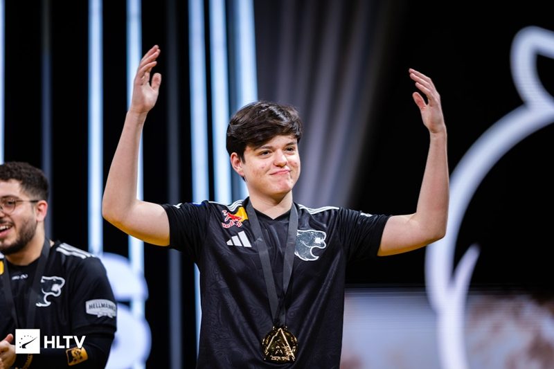 BLAST对抗赛S2 EVP及全明星阵容：m0NESY斩获MVP，FURIA夺冠全解析