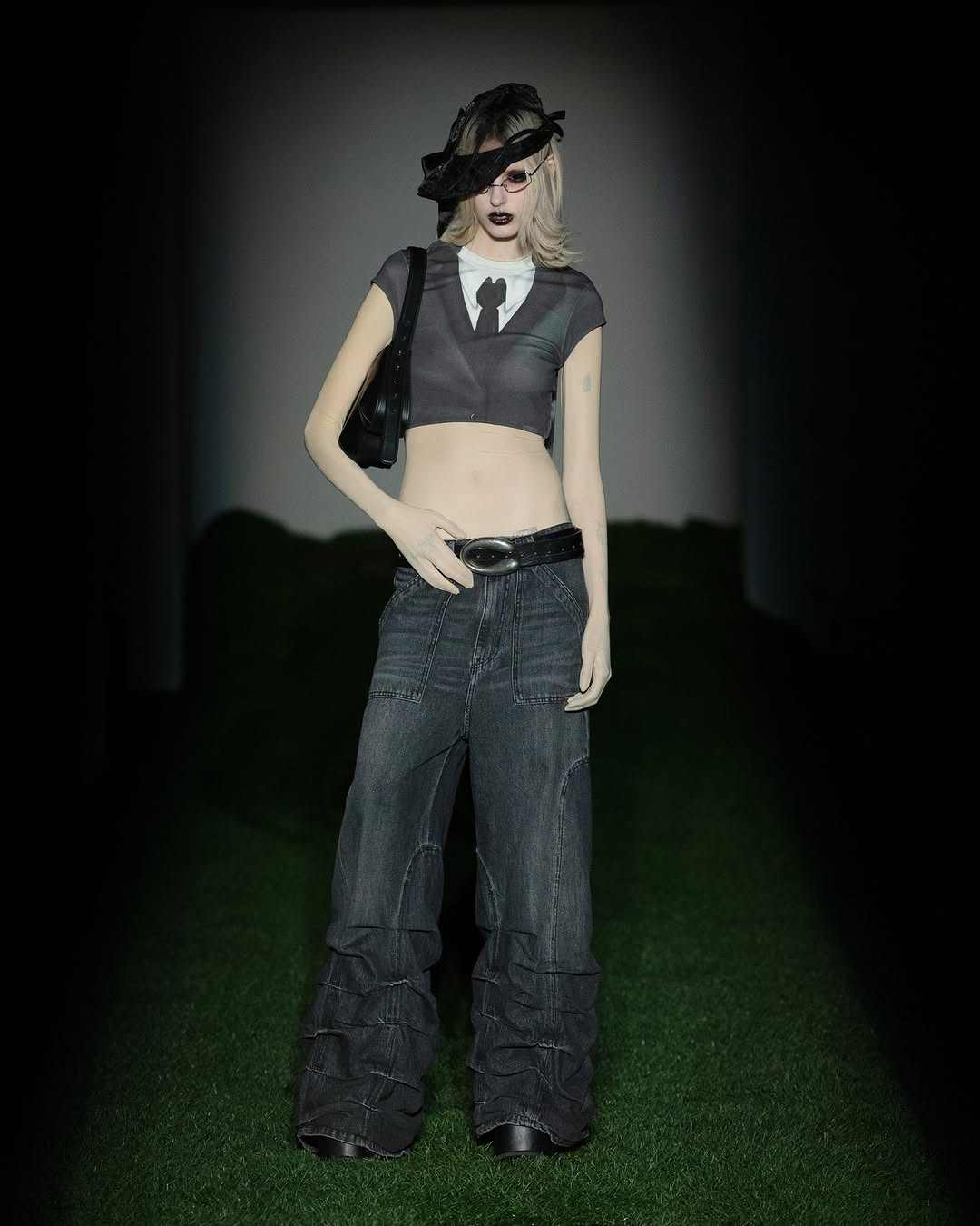 米兰时装周上演人机共舞，设计师竟被警察当场“逮捕”(图20)