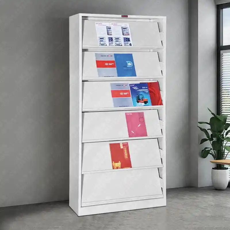 没想到，阅览室的木柜竟然藏着这么多秘密