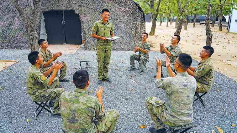 分众施教分类受教，精准滴灌滋养思想根脉