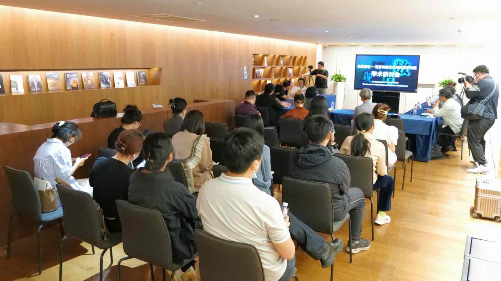 传统艺术与数字科技融合的学术探讨与未来展望(图2)